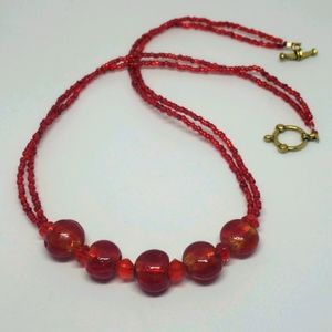 Red monochromatic handmade beaded necklace